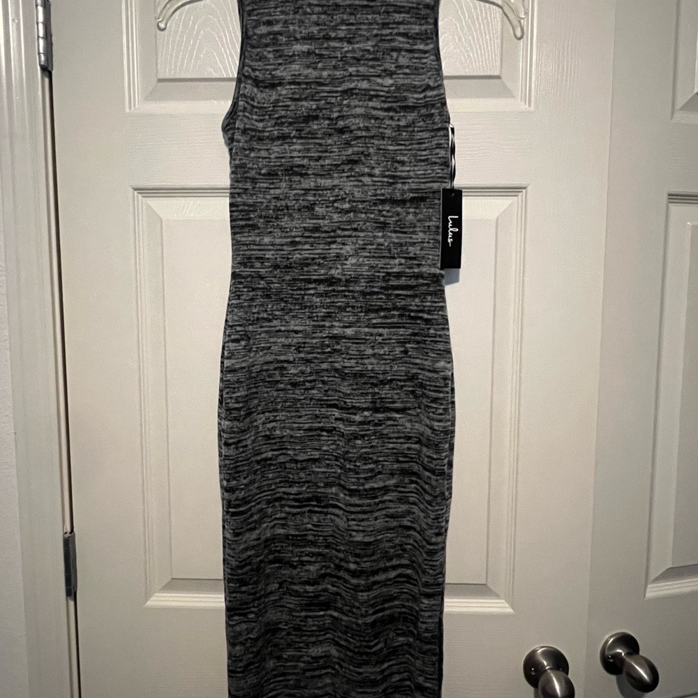 Lulu's Gray Sleeveless Dress